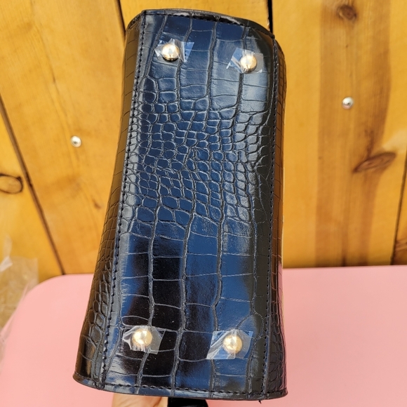 New bebe Fabiola Mini Croco Crossbody Black - Picture 11 of 14